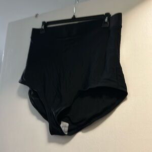 Black Swimming Bottoms Size 24